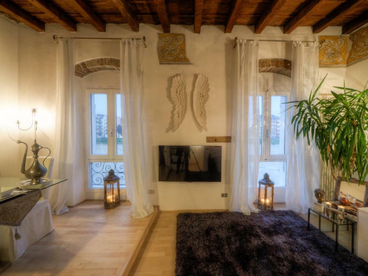 Apartmán Casa Archi - Vista Sul Fiume Verona Exteriér fotografie